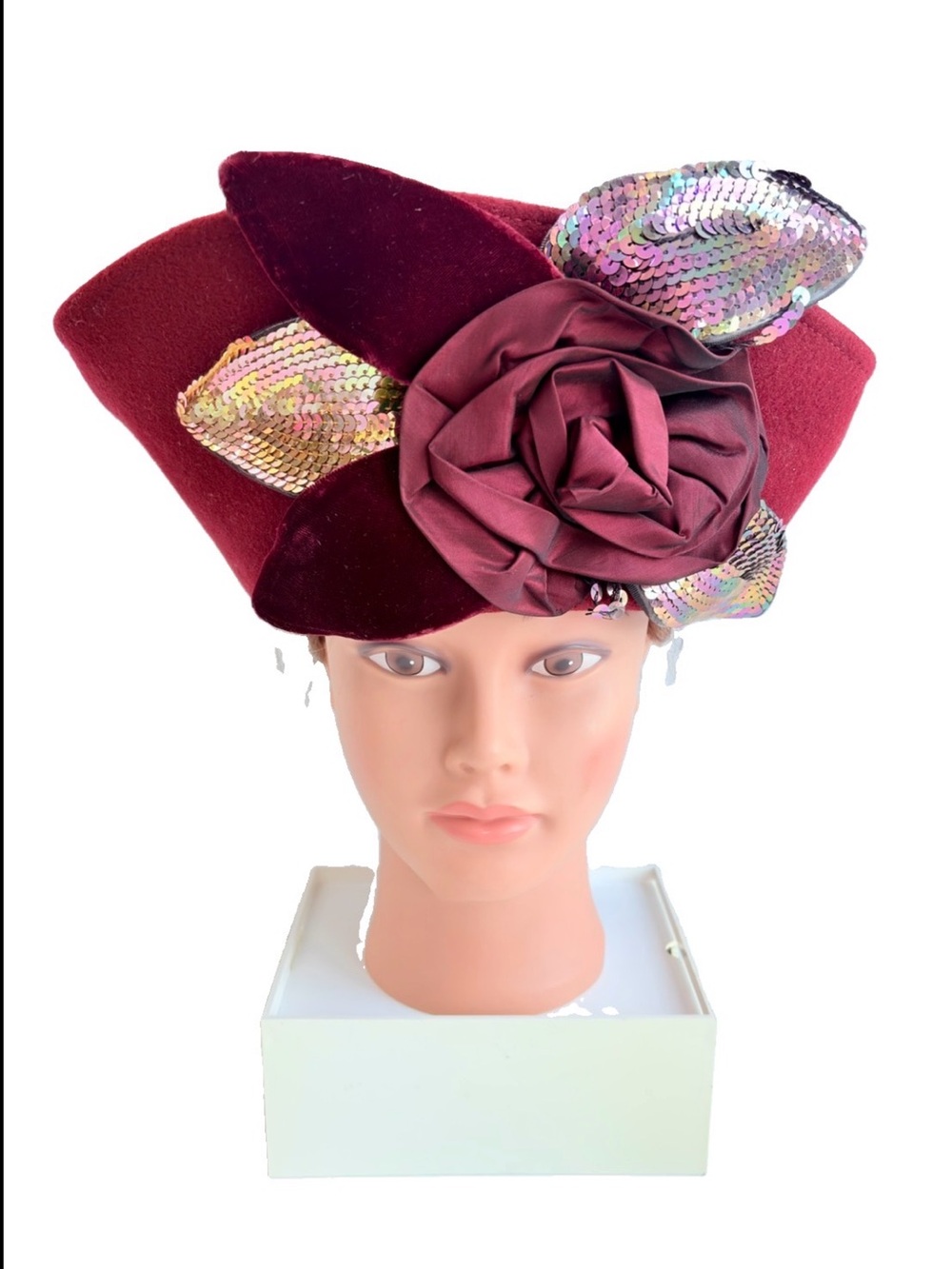 1980s Whittall & Shon sculptural cocktail hat burgundy 100% wool felt sequins
